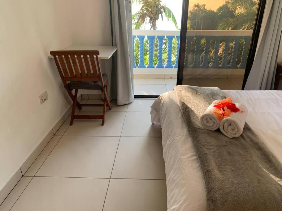 Crystal Apartments Seychelles Seaview Ground Floor Glacis  Bagian luar foto